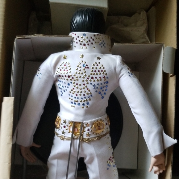 Elvis Presley doll - Picture 5 of 8